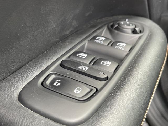 Used Jeep Compass Latitude 2018 | Blasius Federal Road. Brookfield, Connecticut Used Jeep Compass Latitude 2018 | Blasius Federal Road. Brookfield, Connecticut