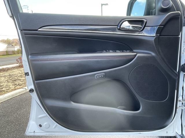 Used Jeep Grand Cherokee Trailhawk 2019 | Blasius Federal Road. Brookfield, Connecticut Used Jeep Grand Cherokee Trailhawk 2019 | Blasius Federal Road. Brookfield, Connecticut