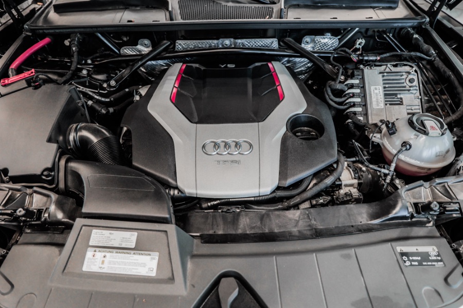 Used Audi SQ5 3.0 TFSI Premium Plus 2018 | 26 Motors Long Island. ELMONT, New York Used Audi SQ5 3.0 TFSI Premium Plus 2018 | 26 Motors Long Island. ELMONT, New York