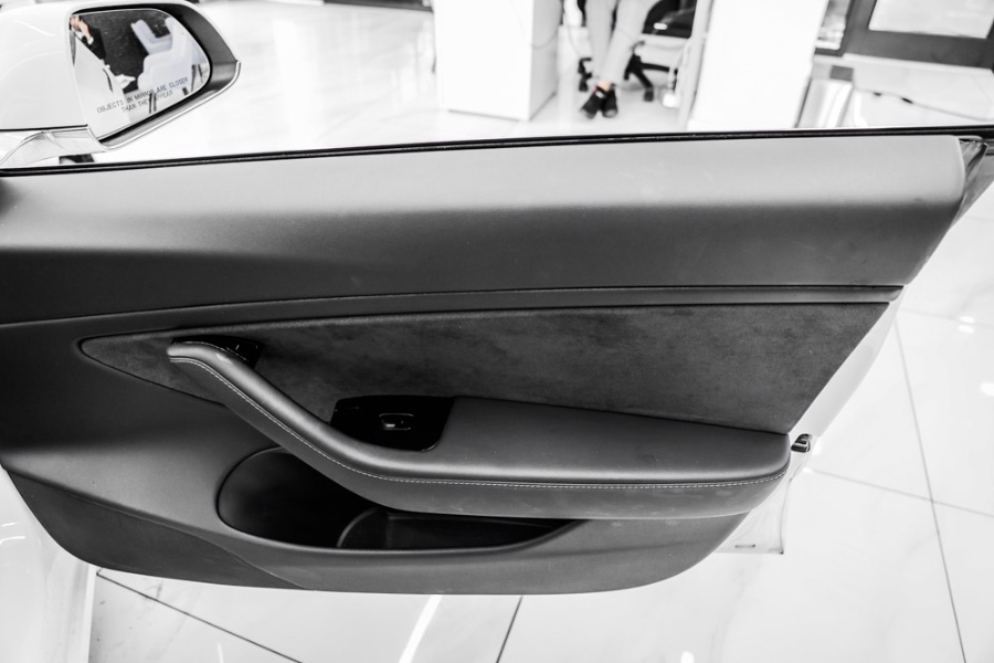 Used Tesla Model 3 Long Range Battery AWD 2018 | 26 Motors Long Island. ELMONT, New York Used Tesla Model 3 Long Range Battery AWD 2018 | 26 Motors Long Island. ELMONT, New York