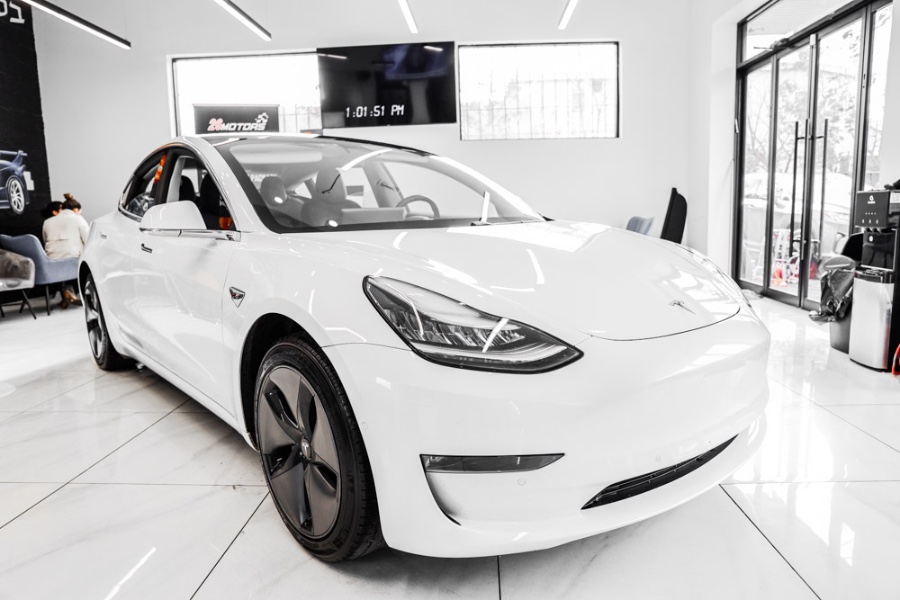 Used Tesla Model 3 Long Range Battery AWD 2018 | 26 Motors Long Island. ELMONT, New York Used Tesla Model 3 Long Range Battery AWD 2018 | 26 Motors Long Island. ELMONT, New York