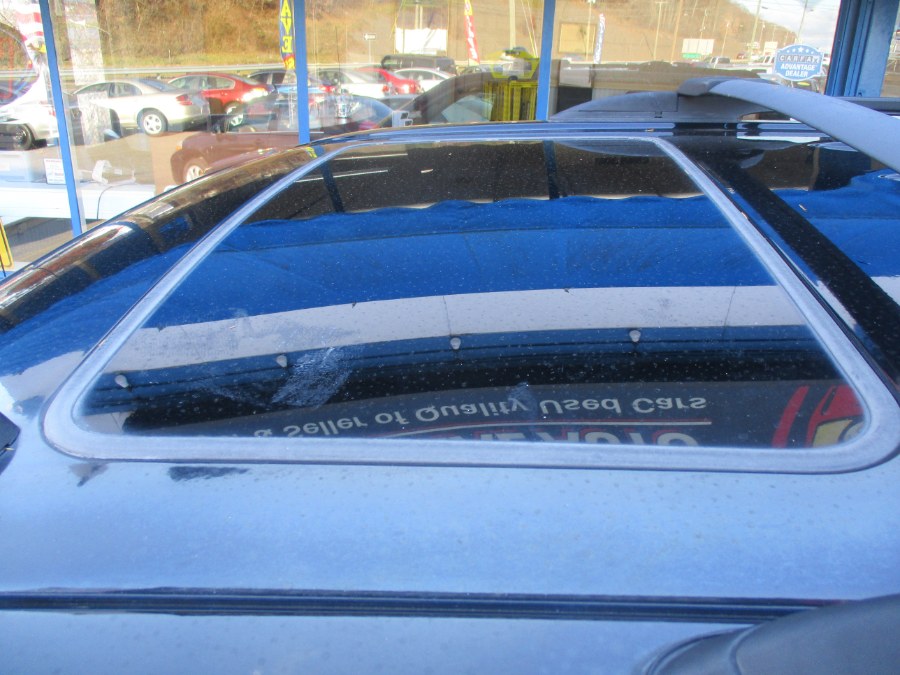 Used Chevrolet TrailBlazer 4dr 4WD LT 2006 | Cos Central Auto. Meriden, Connecticut Used Chevrolet TrailBlazer 4dr 4WD LT 2006 | Cos Central Auto. Meriden, Connecticut