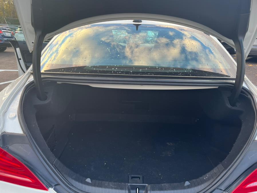 2015 Mercedes-Benz C-Class 4dr Sdn C300 Luxury 4MATIC, available for sale in Rosedale, New York | Sunrise Auto Sales. Rosedale, New York 2015 Mercedes-Benz C-Class 4dr Sdn C300 Luxury 4MATIC, available for sale in Rosedale, New York | Sunrise Auto Sales. Rosedale, New York
