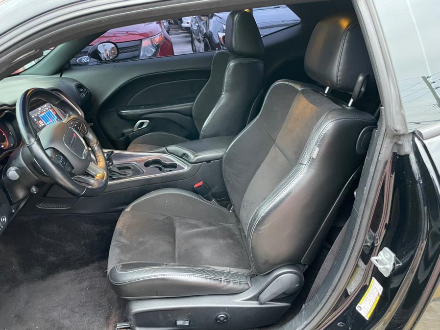 2018 Dodge Challenger SXT Plus RWD, available for sale in Brooklyn, New York | Worlds Best Auto Inc. Brooklyn, New York 2018 Dodge Challenger SXT Plus RWD, available for sale in Brooklyn, New York | Worlds Best Auto Inc. Brooklyn, New York