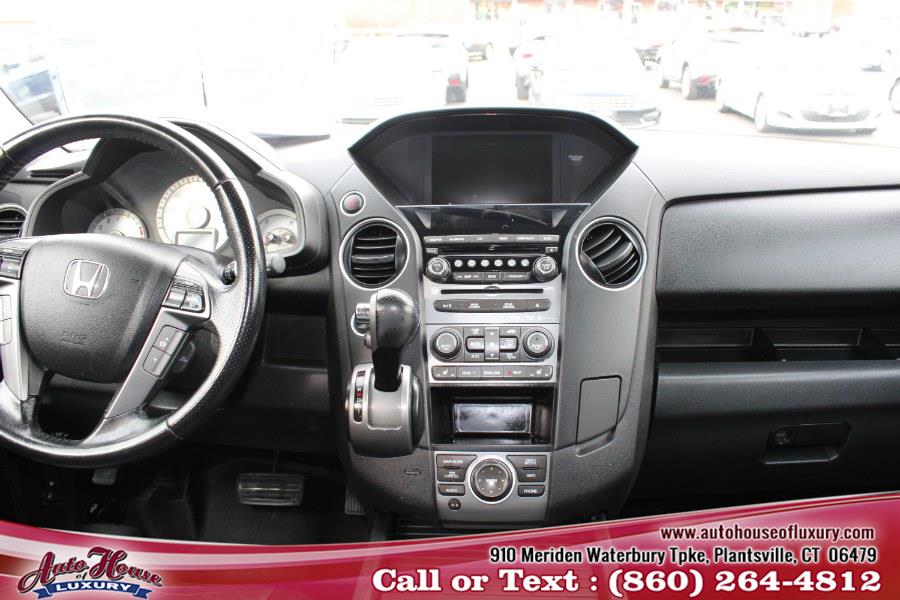 2013 Honda Pilot 4WD 4dr Touring w/RES & Navi, available for sale in Plantsville, Connecticut | Auto House of Luxury. Plantsville, Connecticut 2013 Honda Pilot 4WD 4dr Touring w/RES & Navi, available for sale in Plantsville, Connecticut | Auto House of Luxury. Plantsville, Connecticut
