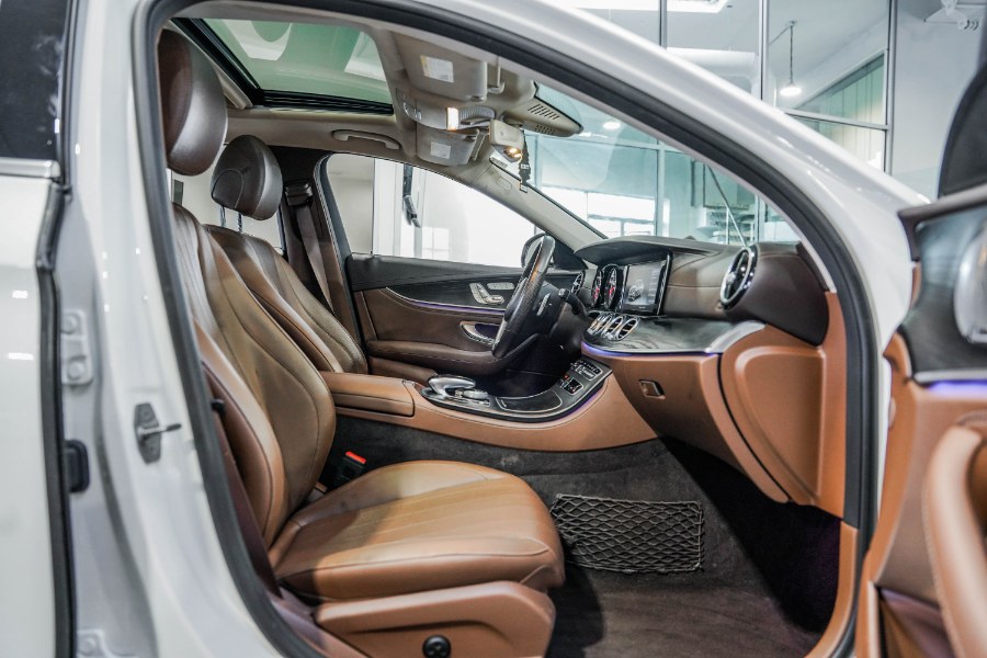 Used Mercedes-Benz E-Class E 300 4MATIC Sedan 2018 | 26 Motors Corp. Bronx, New York Used Mercedes-Benz E-Class E 300 4MATIC Sedan 2018 | 26 Motors Corp. Bronx, New York
