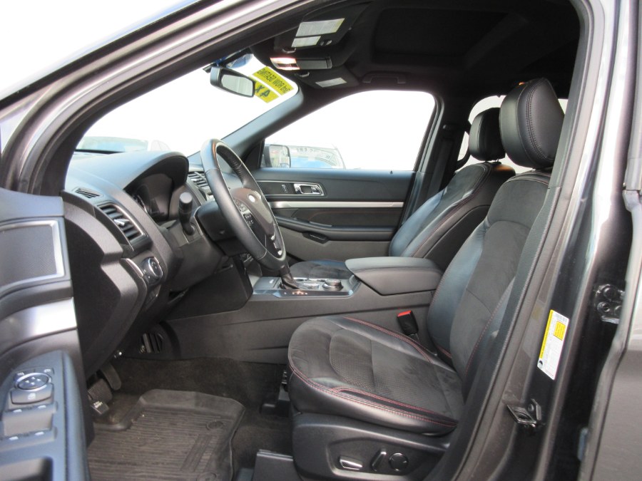 2018 Ford Explorer XLT 4WD, available for sale in Linden, New Jersey | Route 27 Auto Mall. Linden, New Jersey 2018 Ford Explorer XLT 4WD, available for sale in Linden, New Jersey | Route 27 Auto Mall. Linden, New Jersey