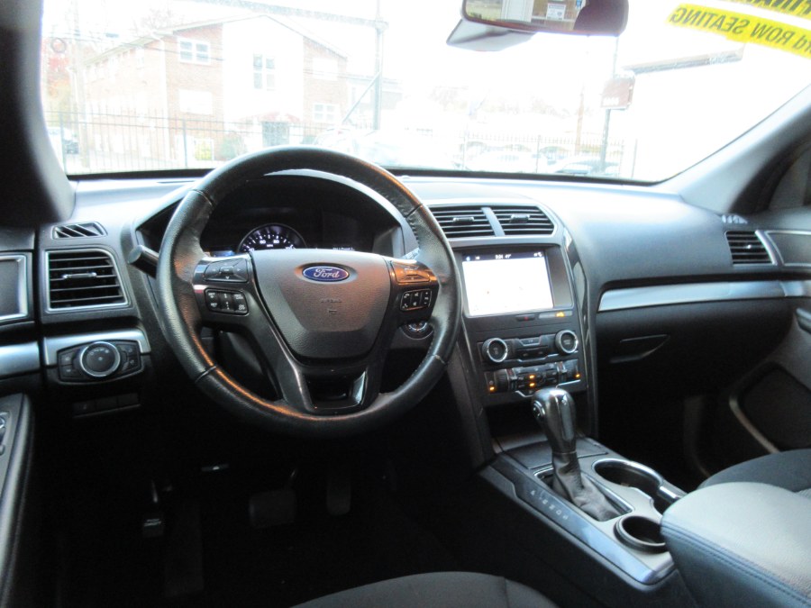 Used Ford Explorer XLT FWD 2019 | Route 27 Auto Mall. Linden, New Jersey Used Ford Explorer XLT FWD 2019 | Route 27 Auto Mall. Linden, New Jersey