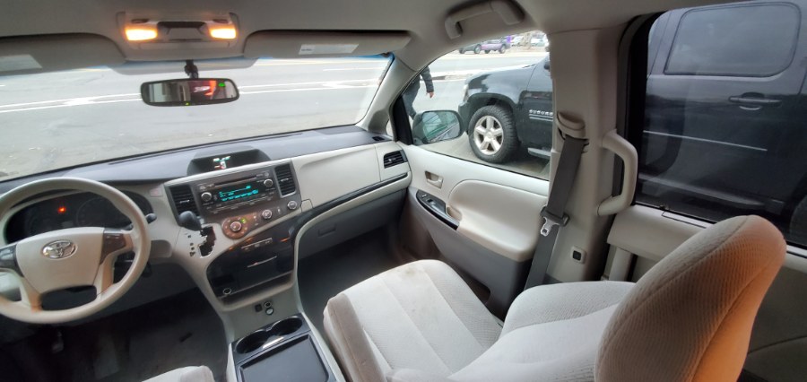 Used Toyota Sienna 5dr 7-Pass Van V6 LE AAS FWD 2011 | Rubber Bros Auto World. Brooklyn, New York Used Toyota Sienna 5dr 7-Pass Van V6 LE AAS FWD 2011 | Rubber Bros Auto World. Brooklyn, New York