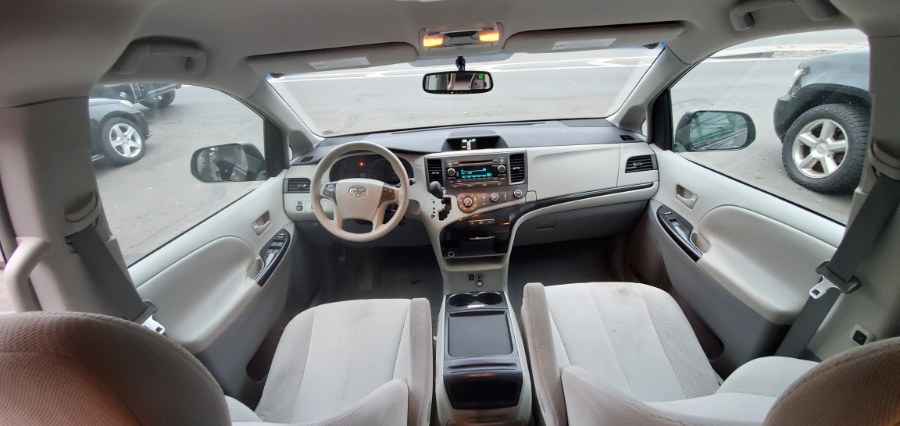 Used Toyota Sienna 5dr 7-Pass Van V6 LE AAS FWD 2011 | Rubber Bros Auto World. Brooklyn, New York Used Toyota Sienna 5dr 7-Pass Van V6 LE AAS FWD 2011 | Rubber Bros Auto World. Brooklyn, New York