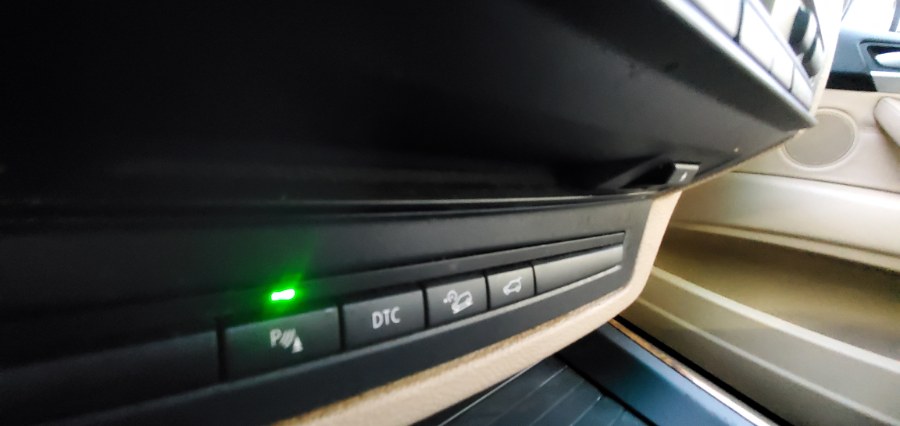 Used BMW X5 AWD 4dr 3.0si 2008 | Rubber Bros Auto World. Brooklyn, New York Used BMW X5 AWD 4dr 3.0si 2008 | Rubber Bros Auto World. Brooklyn, New York