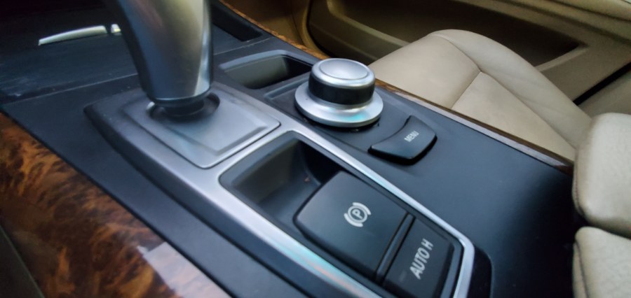 Used BMW X5 AWD 4dr 3.0si 2008 | Rubber Bros Auto World. Brooklyn, New York Used BMW X5 AWD 4dr 3.0si 2008 | Rubber Bros Auto World. Brooklyn, New York