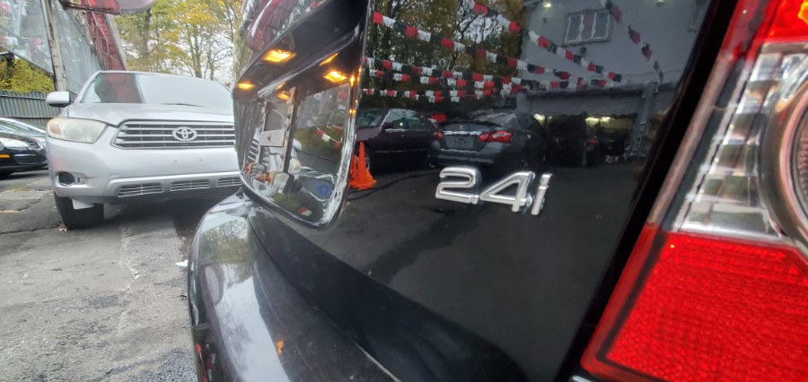 Used Volvo S40 4dr Sdn 2.4L MT FWD 2007 | Rubber Bros Auto World. Brooklyn, New York Used Volvo S40 4dr Sdn 2.4L MT FWD 2007 | Rubber Bros Auto World. Brooklyn, New York