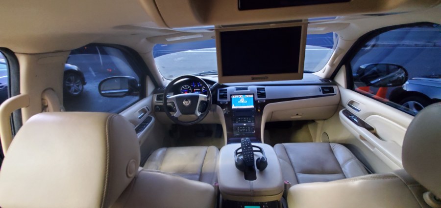 Used Cadillac Escalade AWD 4dr 2007 | Rubber Bros Auto World. Brooklyn, New York Used Cadillac Escalade AWD 4dr 2007 | Rubber Bros Auto World. Brooklyn, New York