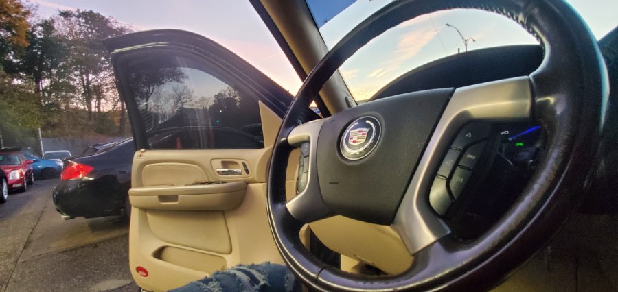 Used Cadillac Escalade AWD 4dr 2007 | Rubber Bros Auto World. Brooklyn, New York Used Cadillac Escalade AWD 4dr 2007 | Rubber Bros Auto World. Brooklyn, New York