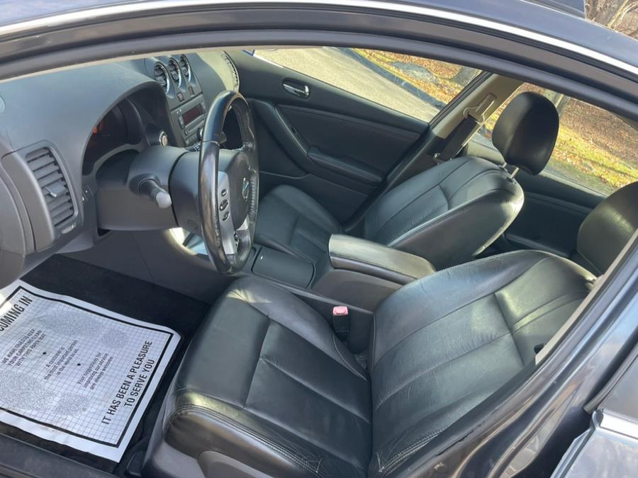 Used Nissan Altima 4dr Sdn I4 CVT 2.5 S 2007 | WT Auto LLC. Waterbury, Connecticut Used Nissan Altima 4dr Sdn I4 CVT 2.5 S 2007 | WT Auto LLC. Waterbury, Connecticut