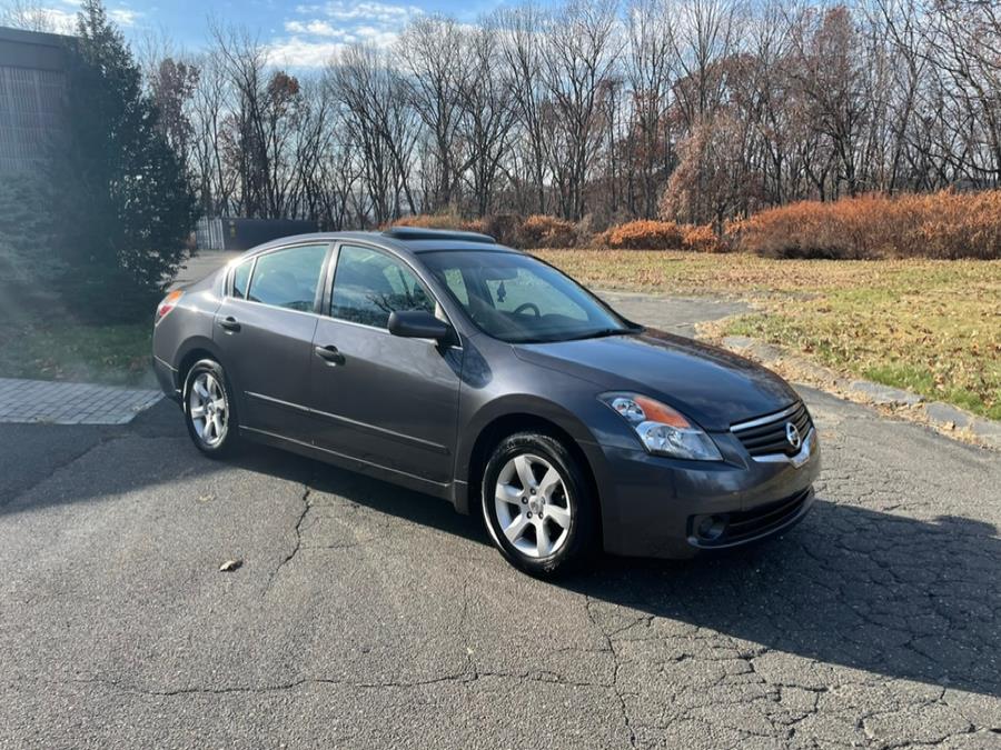 2007 Nissan Altima 4dr Sdn I4 CVT 2.5 S, available for sale in Waterbury, Connecticut | WT Auto LLC. Waterbury, Connecticut