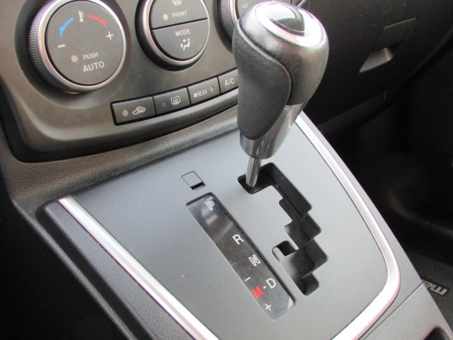 Used Mazda Mazda5 4dr Wgn Auto Grand Touring 2014 | United Auto Sales of E Windsor, Inc. East Windsor, Connecticut Used Mazda Mazda5 4dr Wgn Auto Grand Touring 2014 | United Auto Sales of E Windsor, Inc. East Windsor, Connecticut
