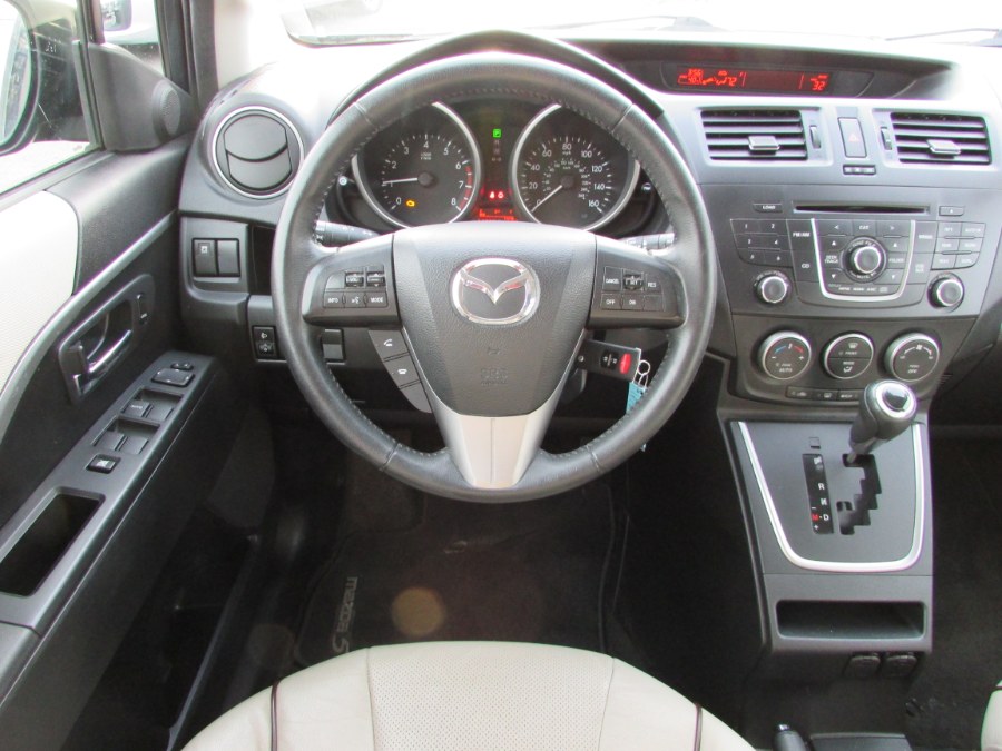 Used Mazda Mazda5 4dr Wgn Auto Grand Touring 2014 | United Auto Sales of E Windsor, Inc. East Windsor, Connecticut Used Mazda Mazda5 4dr Wgn Auto Grand Touring 2014 | United Auto Sales of E Windsor, Inc. East Windsor, Connecticut