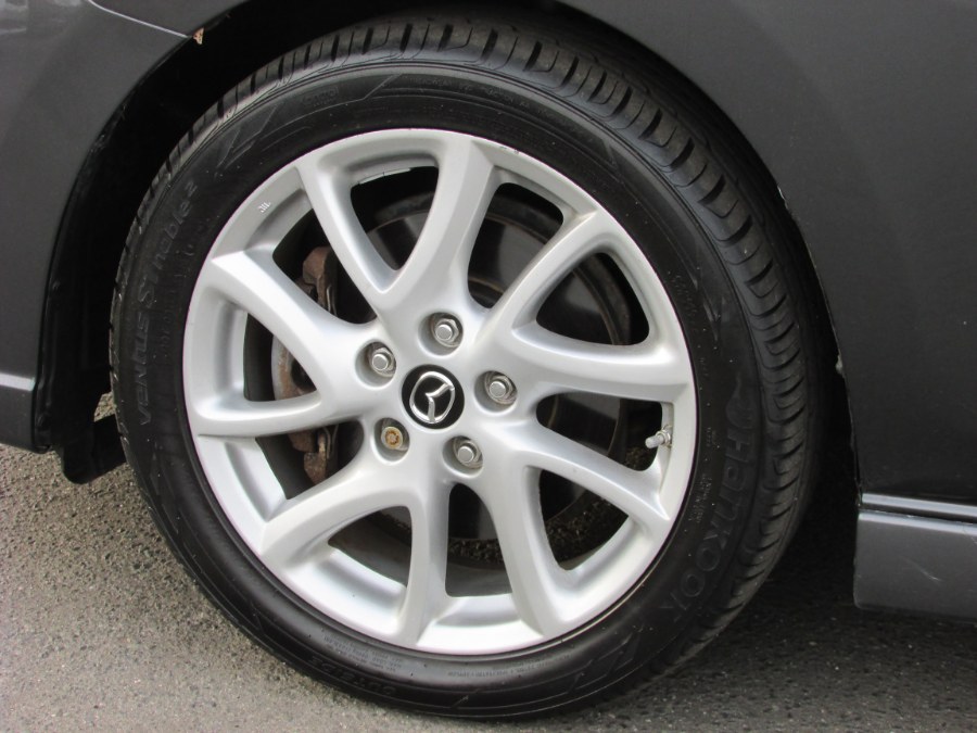 Used Mazda Mazda5 4dr Wgn Auto Grand Touring 2014 | United Auto Sales of E Windsor, Inc. East Windsor, Connecticut Used Mazda Mazda5 4dr Wgn Auto Grand Touring 2014 | United Auto Sales of E Windsor, Inc. East Windsor, Connecticut