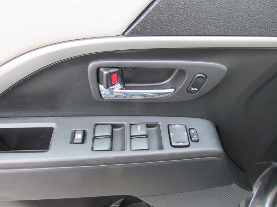 Used Mazda Mazda5 4dr Wgn Auto Grand Touring 2014 | United Auto Sales of E Windsor, Inc. East Windsor, Connecticut Used Mazda Mazda5 4dr Wgn Auto Grand Touring 2014 | United Auto Sales of E Windsor, Inc. East Windsor, Connecticut