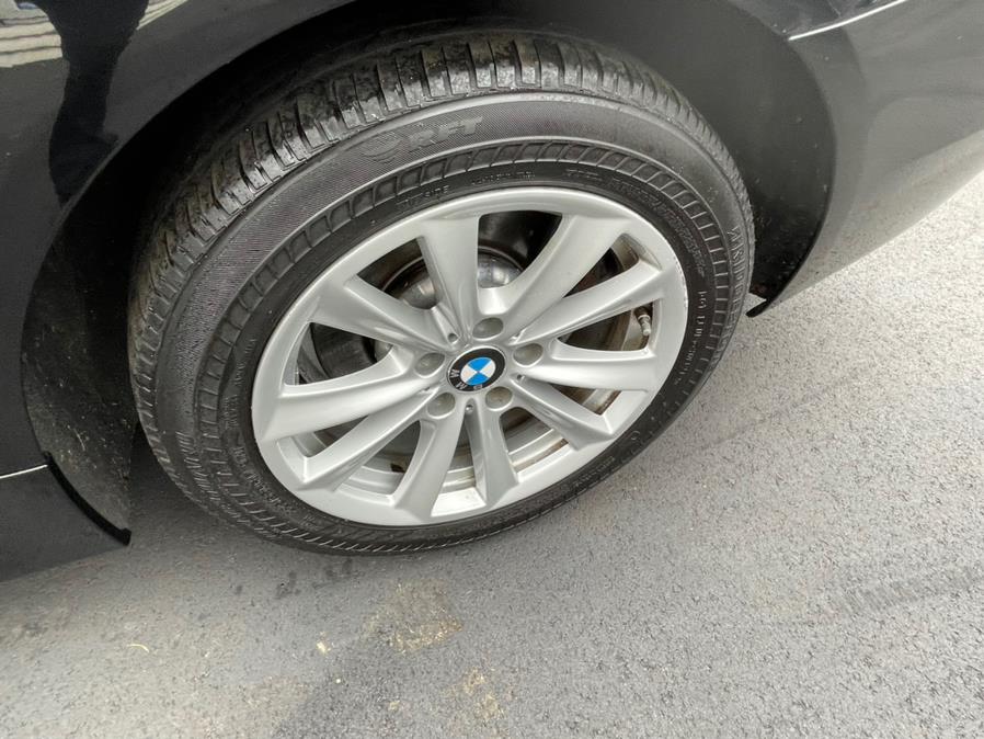 Used BMW 5 Series 4dr Sdn 528i xDrive AWD 2015 | Lava Motors 2 Inc. Canton, Connecticut Used BMW 5 Series 4dr Sdn 528i xDrive AWD 2015 | Lava Motors 2 Inc. Canton, Connecticut