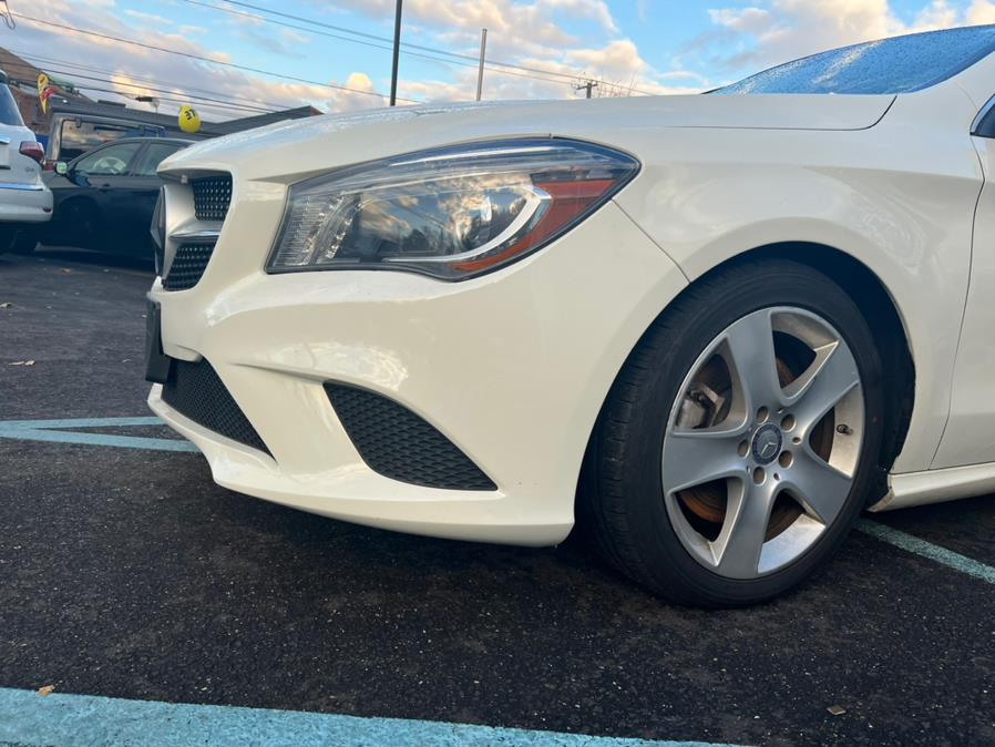 2015 Mercedes-Benz C-Class 4dr Sdn C300 Luxury 4MATIC, available for sale in Elmont, New York | Sunrise of Elmont. Elmont, New York 2015 Mercedes-Benz C-Class 4dr Sdn C300 Luxury 4MATIC, available for sale in Elmont, New York | Sunrise of Elmont. Elmont, New York