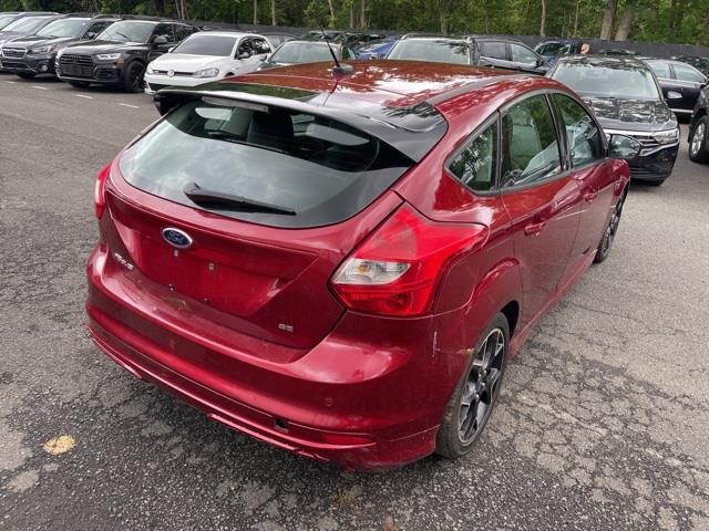 Used Ford Focus SE 2014 | Blasius Federal Road. Brookfield, Connecticut Used Ford Focus SE 2014 | Blasius Federal Road. Brookfield, Connecticut
