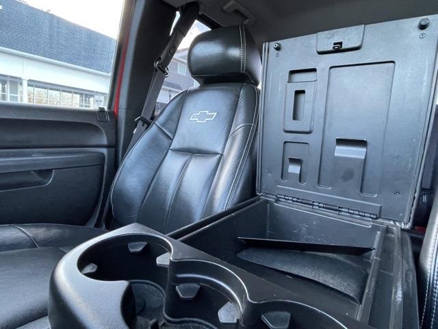 Used Chevrolet Silverado 1500 LT 2010 | Blasius Federal Road. Brookfield, Connecticut Used Chevrolet Silverado 1500 LT 2010 | Blasius Federal Road. Brookfield, Connecticut