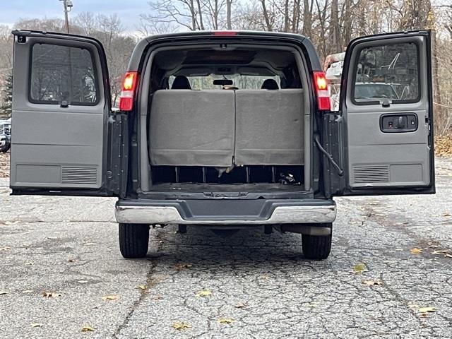 Used Chevrolet Express 3500 LT 2018 | Blasius Federal Road. Brookfield, Connecticut Used Chevrolet Express 3500 LT 2018 | Blasius Federal Road. Brookfield, Connecticut