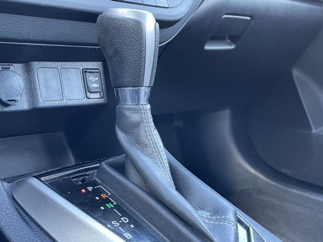 Used Toyota Corolla L 2015 | Blasius Federal Road. Brookfield, Connecticut Used Toyota Corolla L 2015 | Blasius Federal Road. Brookfield, Connecticut