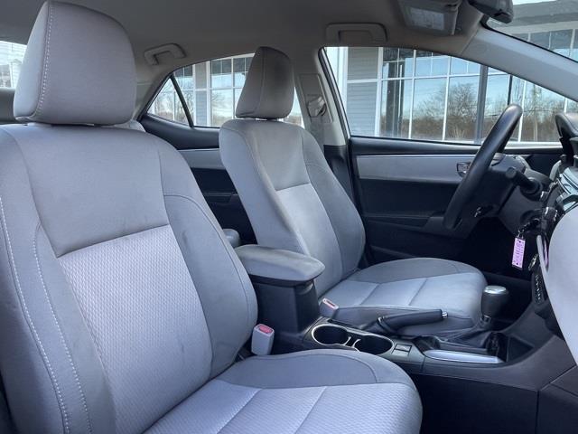 Used Toyota Corolla L 2015 | Blasius Federal Road. Brookfield, Connecticut Used Toyota Corolla L 2015 | Blasius Federal Road. Brookfield, Connecticut