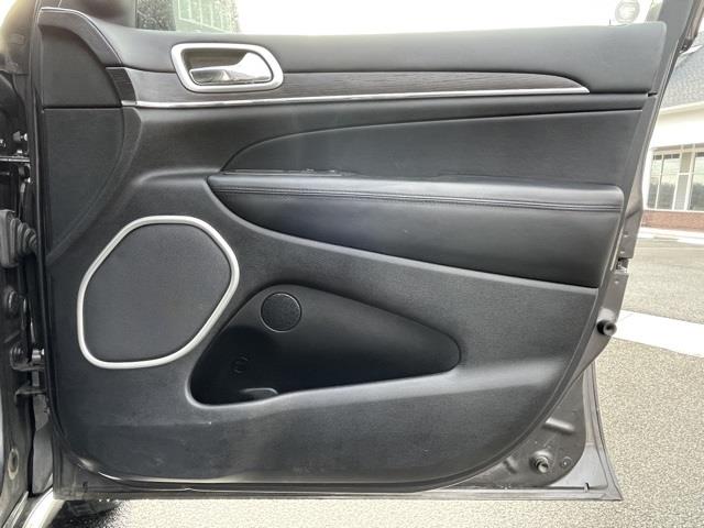 Used Jeep Grand Cherokee Summit 2014 | Blasius Federal Road. Brookfield, Connecticut Used Jeep Grand Cherokee Summit 2014 | Blasius Federal Road. Brookfield, Connecticut