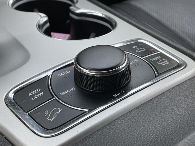 Used Jeep Grand Cherokee Summit 2014 | Blasius Federal Road. Brookfield, Connecticut Used Jeep Grand Cherokee Summit 2014 | Blasius Federal Road. Brookfield, Connecticut