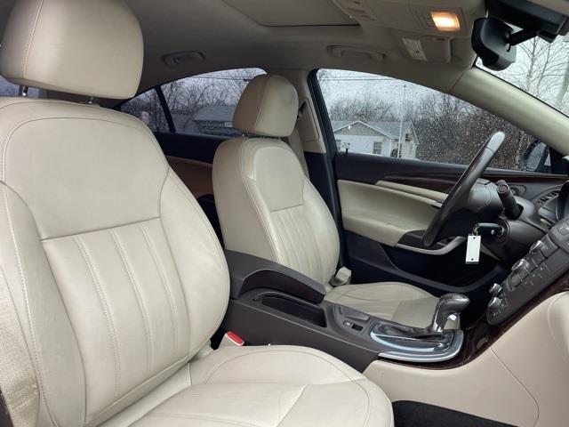 Used Buick Regal CXL Turbo 2011 | Blasius Federal Road. Brookfield, Connecticut Used Buick Regal CXL Turbo 2011 | Blasius Federal Road. Brookfield, Connecticut
