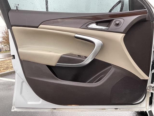 Used Buick Regal CXL Turbo 2011 | Blasius Federal Road. Brookfield, Connecticut Used Buick Regal CXL Turbo 2011 | Blasius Federal Road. Brookfield, Connecticut