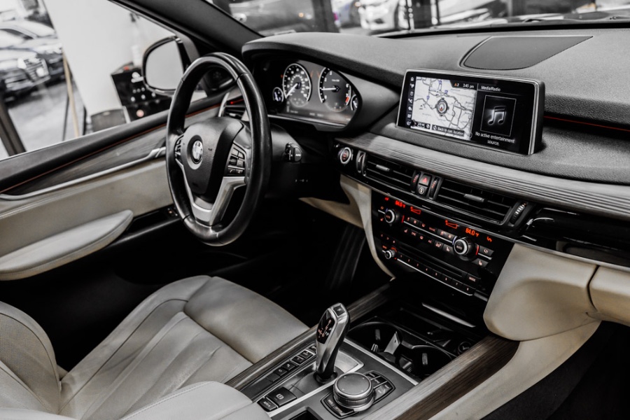 Used BMW X5 sDrive35i Sports Activity Vehicle 2017 | 26 Motors Long Island. ELMONT, New York Used BMW X5 sDrive35i Sports Activity Vehicle 2017 | 26 Motors Long Island. ELMONT, New York