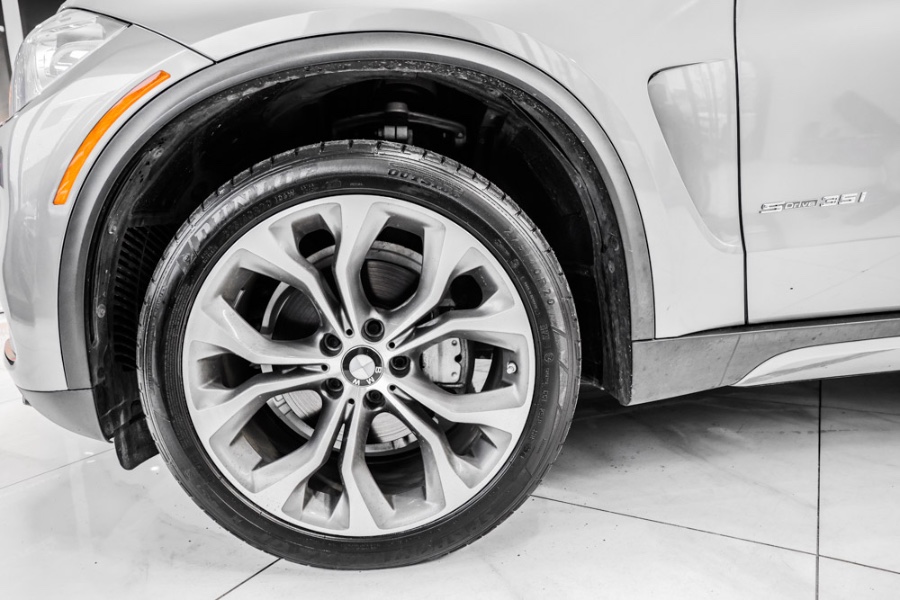 Used BMW X5 sDrive35i Sports Activity Vehicle 2017 | 26 Motors Long Island. ELMONT, New York Used BMW X5 sDrive35i Sports Activity Vehicle 2017 | 26 Motors Long Island. ELMONT, New York