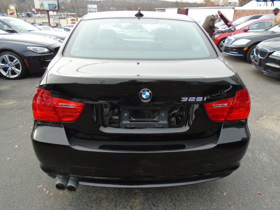 2011 BMW 3 Series 4dr Sdn 328i xDrive AWD, available for sale in Waterbury, Connecticut | Jim Juliani Motors. Waterbury, Connecticut 2011 BMW 3 Series 4dr Sdn 328i xDrive AWD, available for sale in Waterbury, Connecticut | Jim Juliani Motors. Waterbury, Connecticut