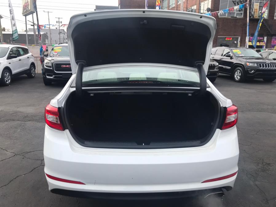2017 Hyundai Sonata SE 2.4, available for sale in Bridgeport, Connecticut | Affordable Motors Inc. Bridgeport, Connecticut 2017 Hyundai Sonata SE 2.4, available for sale in Bridgeport, Connecticut | Affordable Motors Inc. Bridgeport, Connecticut