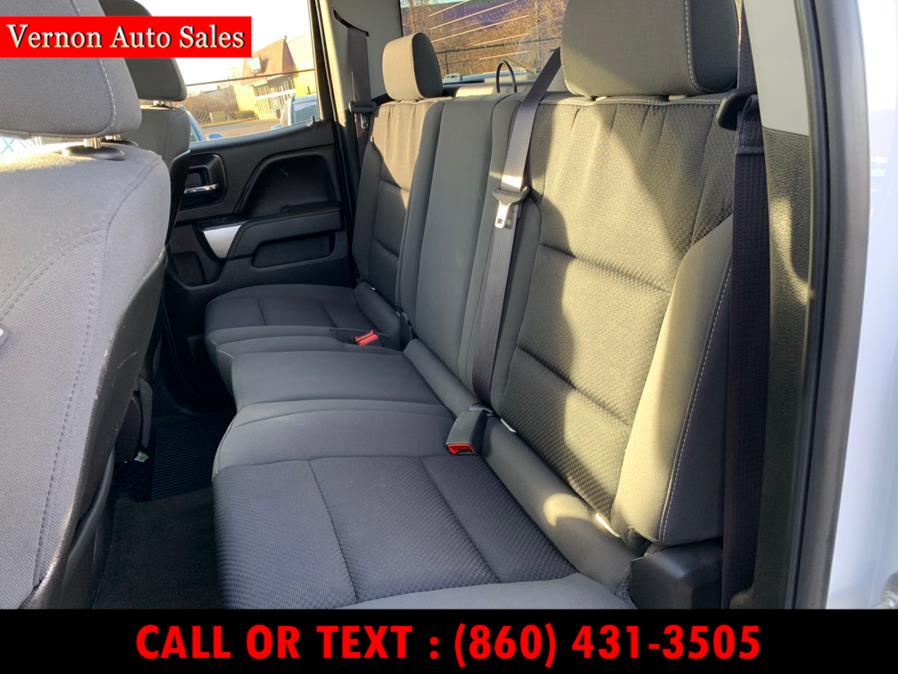 Used Chevrolet Silverado 1500 4WD Double Cab 143.5" LT w/1LT 2014 | Vernon Auto Sale & Service. Manchester, Connecticut Used Chevrolet Silverado 1500 4WD Double Cab 143.5" LT w/1LT 2014 | Vernon Auto Sale & Service. Manchester, Connecticut