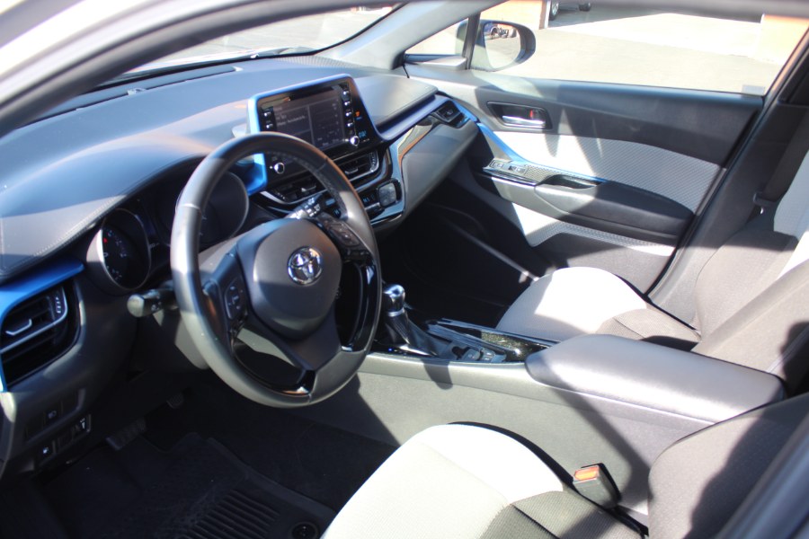 Used Toyota C-HR XLE 2019 | Car Tec Enterprise Leasing & Sales LLC. Deer Park, New York Used Toyota C-HR XLE 2019 | Car Tec Enterprise Leasing & Sales LLC. Deer Park, New York