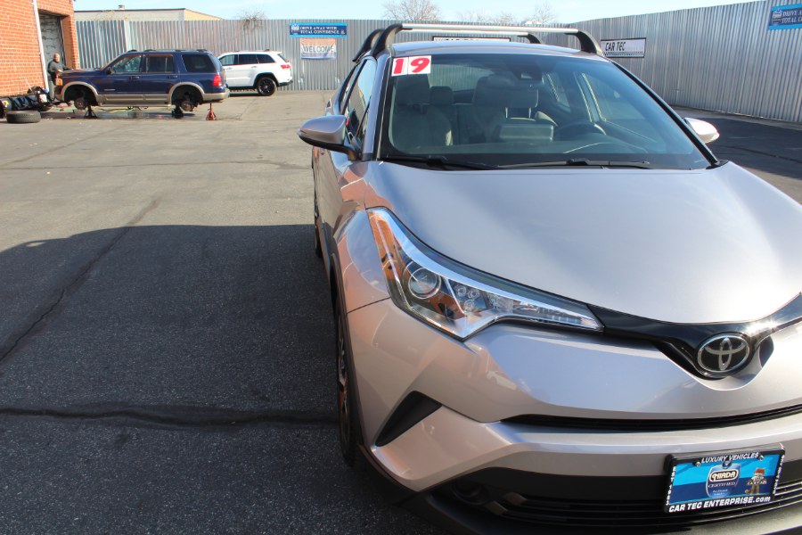 Used Toyota C-HR XLE 2019 | Car Tec Enterprise Leasing & Sales LLC. Deer Park, New York Used Toyota C-HR XLE 2019 | Car Tec Enterprise Leasing & Sales LLC. Deer Park, New York