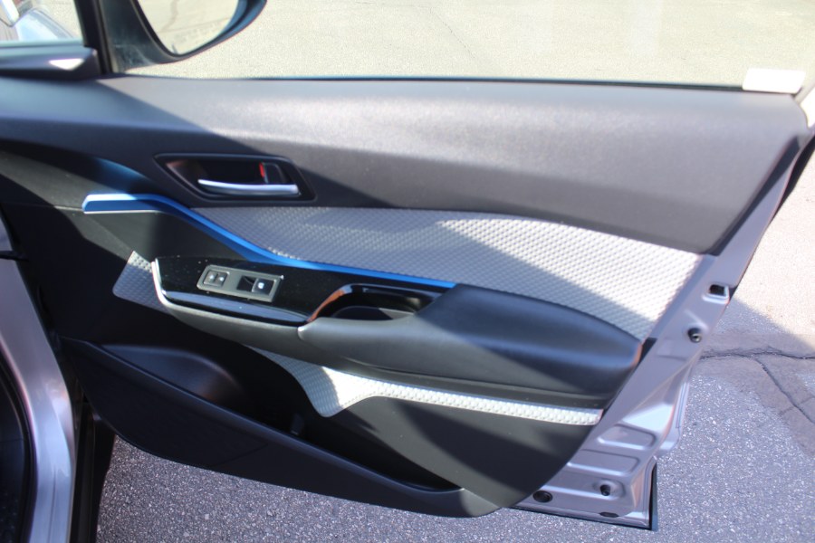 Used Toyota C-HR XLE 2019 | Car Tec Enterprise Leasing & Sales LLC. Deer Park, New York Used Toyota C-HR XLE 2019 | Car Tec Enterprise Leasing & Sales LLC. Deer Park, New York