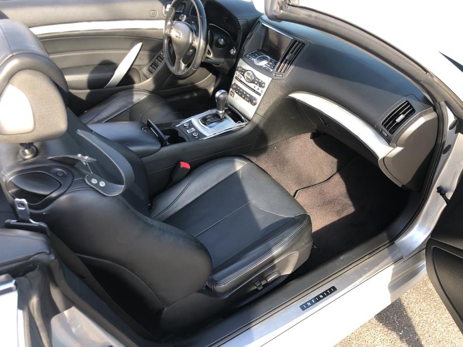 Used INFINITI G37 Convertible 2dr Base 2011 | Signature Auto Sales. Franklin Square, New York Used INFINITI G37 Convertible 2dr Base 2011 | Signature Auto Sales. Franklin Square, New York