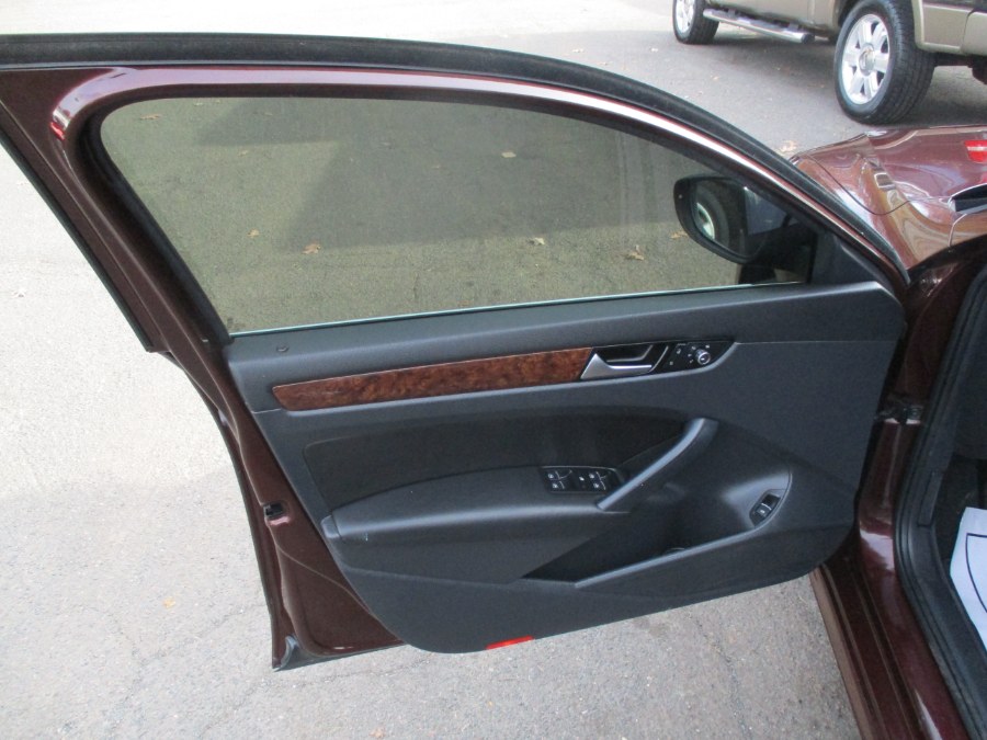2012 Volkswagen Passat 4dr Sdn 2.0L DSG TDI SEL Premium, available for sale in Meriden, Connecticut | Cos Central Auto. Meriden, Connecticut 2012 Volkswagen Passat 4dr Sdn 2.0L DSG TDI SEL Premium, available for sale in Meriden, Connecticut | Cos Central Auto. Meriden, Connecticut