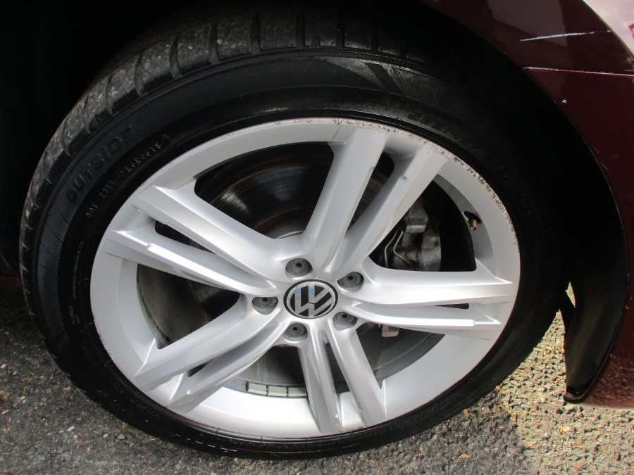 2012 Volkswagen Passat 4dr Sdn 2.0L DSG TDI SEL Premium, available for sale in Meriden, Connecticut | Cos Central Auto. Meriden, Connecticut 2012 Volkswagen Passat 4dr Sdn 2.0L DSG TDI SEL Premium, available for sale in Meriden, Connecticut | Cos Central Auto. Meriden, Connecticut