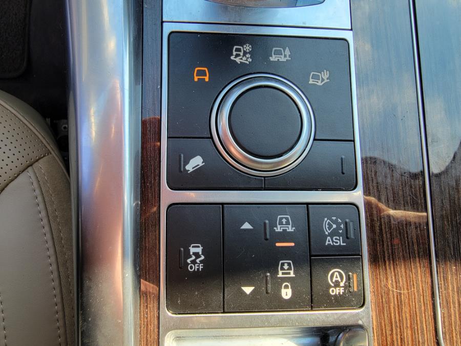 2014 Land Rover Range Rover Sport 4WD 4dr HSE, available for sale in Philadelphia, Pennsylvania | Eugen's Auto Sales & Repairs. Philadelphia, Pennsylvania 2014 Land Rover Range Rover Sport 4WD 4dr HSE, available for sale in Philadelphia, Pennsylvania | Eugen's Auto Sales & Repairs. Philadelphia, Pennsylvania
