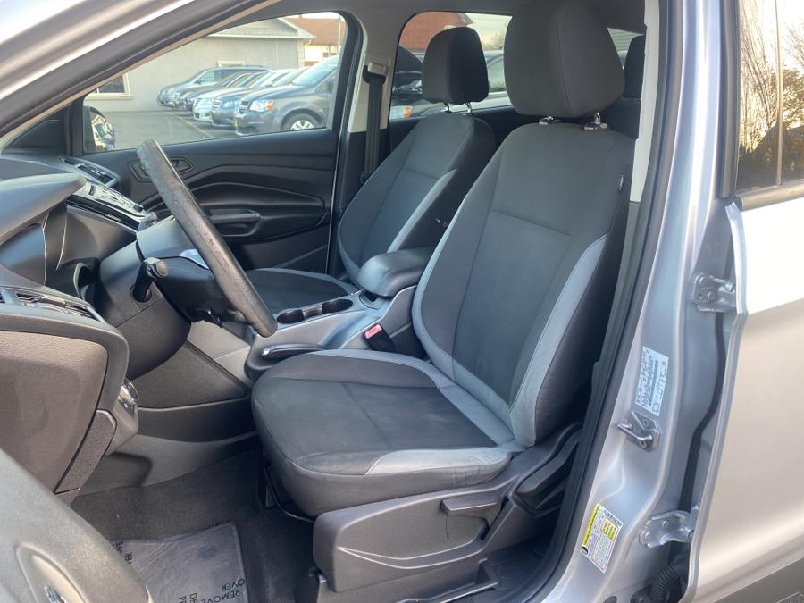 2013 Ford Escape FWD 4dr S, available for sale in Little Ferry, New Jersey | Victoria Preowned Autos Inc. Little Ferry, New Jersey 2013 Ford Escape FWD 4dr S, available for sale in Little Ferry, New Jersey | Victoria Preowned Autos Inc. Little Ferry, New Jersey