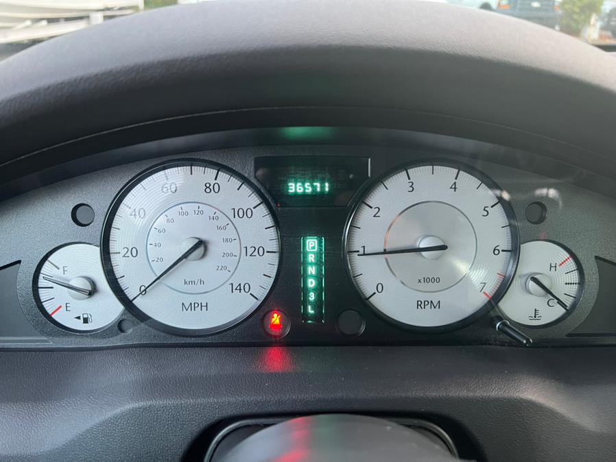 Used Chrysler 300 4dr Sdn 300 LX RWD 2008 | Mint Auto Sales. Islip, New York Used Chrysler 300 4dr Sdn 300 LX RWD 2008 | Mint Auto Sales. Islip, New York